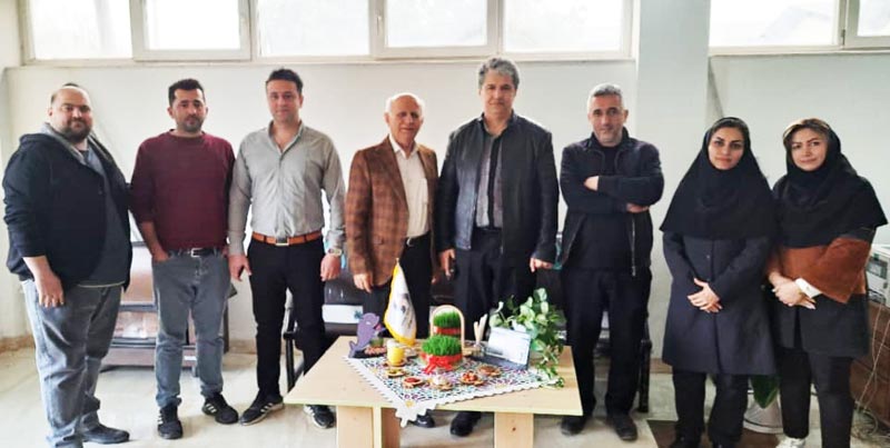 مهندس امید شکوهمند و مهندسین واحد تولید و کارکنان اداری شرکت سوران سوله شمال در اسفند ماه سال 1402